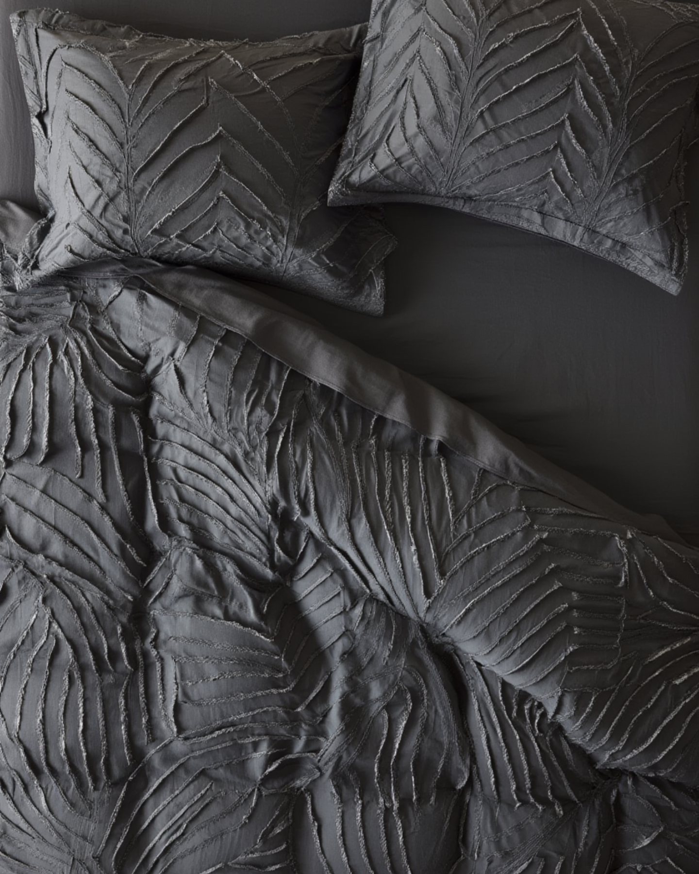 Obsidian Duvet Cover Set