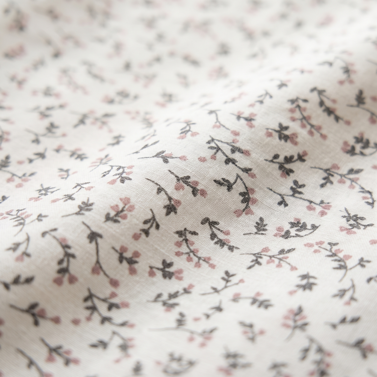 Rosewood Duvet Cover Set, fabric close-up, fine gray vine on white