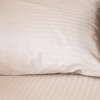 Pearl White Bedding Set - Royal